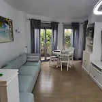 Amalia Sunny Ground Floor With 2 Bedrooms *