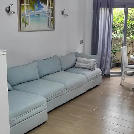 Amalia Sunny Ground Floor With 2 Bedrooms *