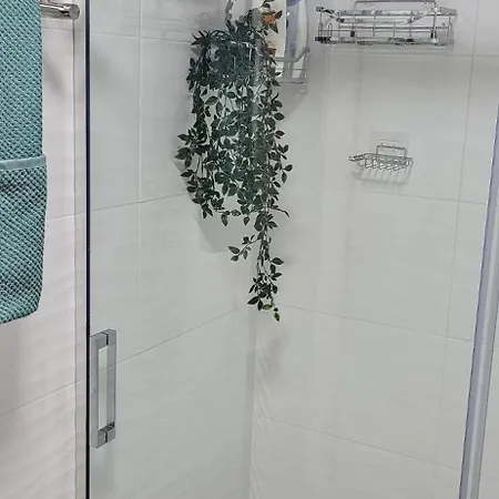 Amalia Sunny Ground Floor With 2 Bedrooms Apartment *