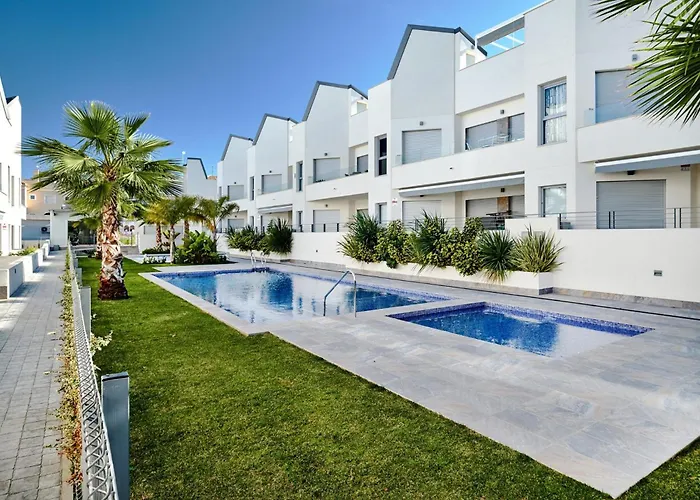 Amalia Sunny Ground Floor With 2 Bedrooms * Torrevieja